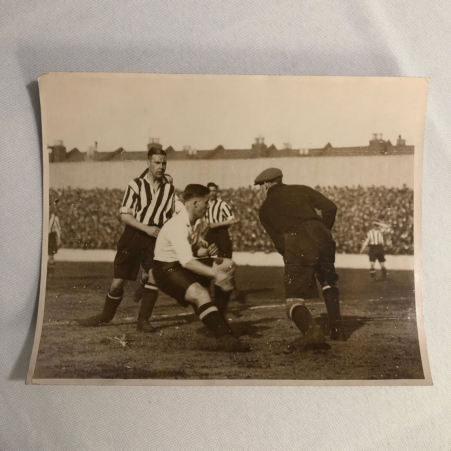 Press Photo Photograph Soccer Football Tottenham Hotspurs vs Lincoln City 1933