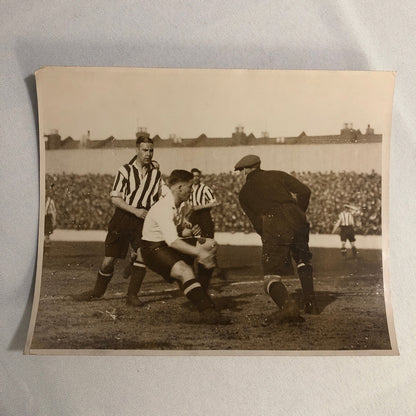 Press Photo Photograph Soccer Football Tottenham Hotspurs vs Lincoln City 1933