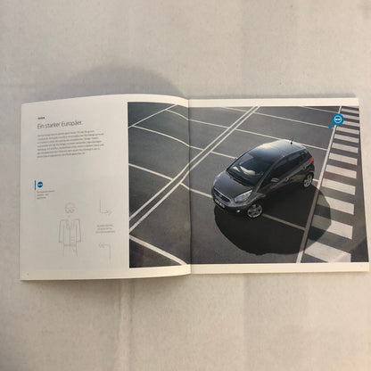 2011 Kia Venga Car Sales Brochure Catalog with Price List GERMAN Market