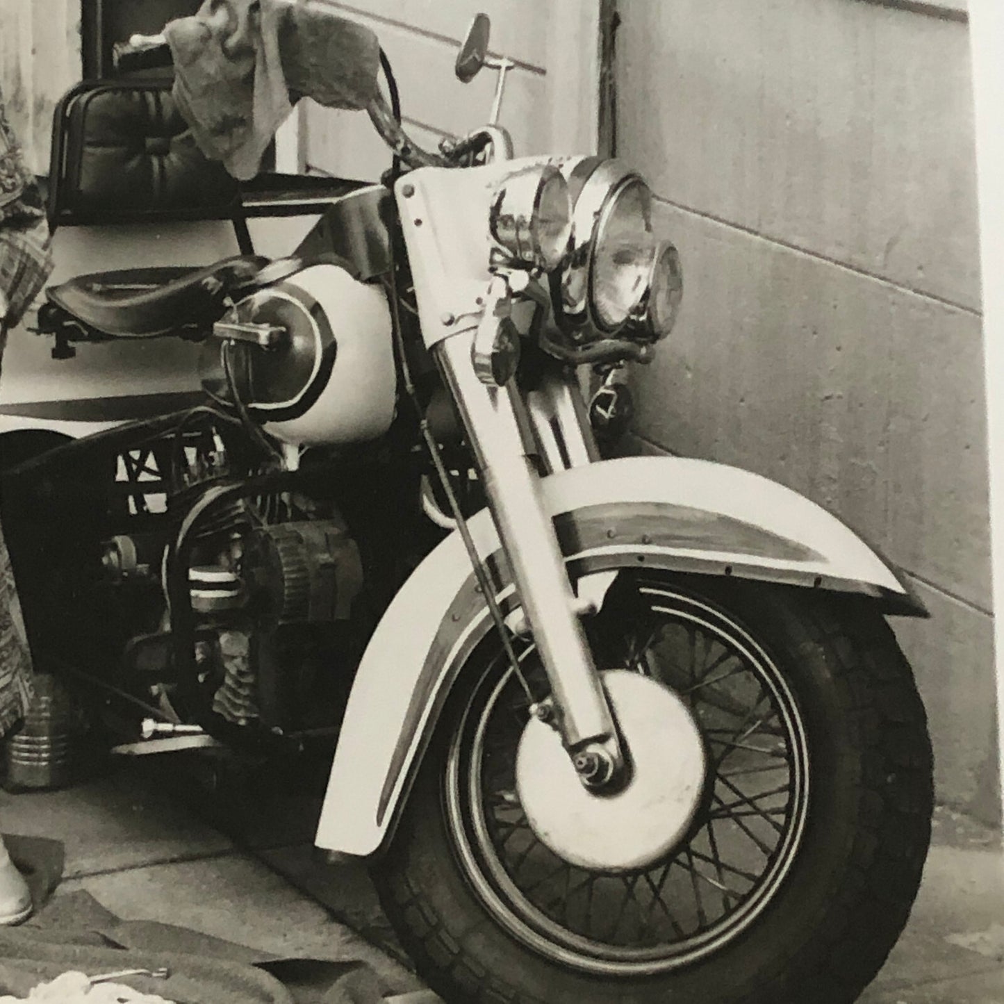 Vintage Movie Film Press Photo Photograph Maxie Ruth Gordon Motorcycle Bike 1985