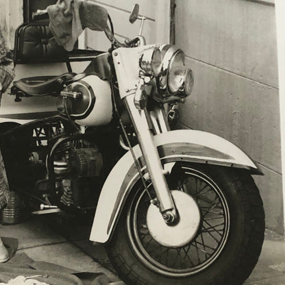 Vintage Movie Film Press Photo Photograph Maxie Ruth Gordon Motorcycle Bike 1985