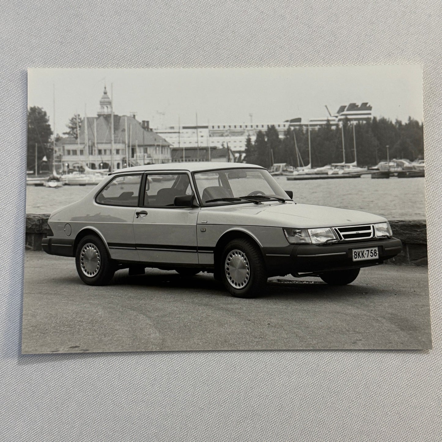 Vintage Saab 900 Car Factory Press Photo Photograph Print