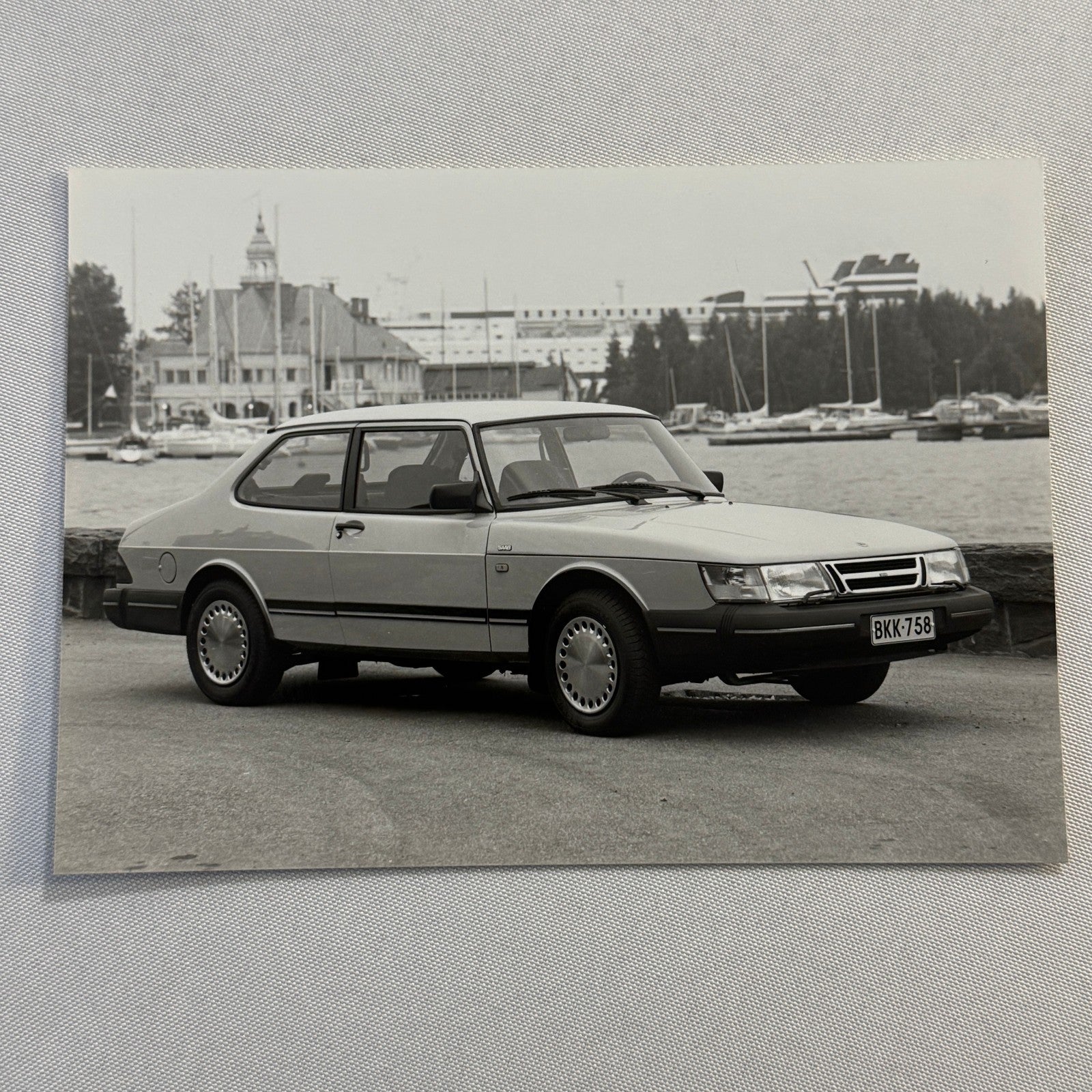 Vintage Saab 900 Car Factory Press Photo Photograph Print