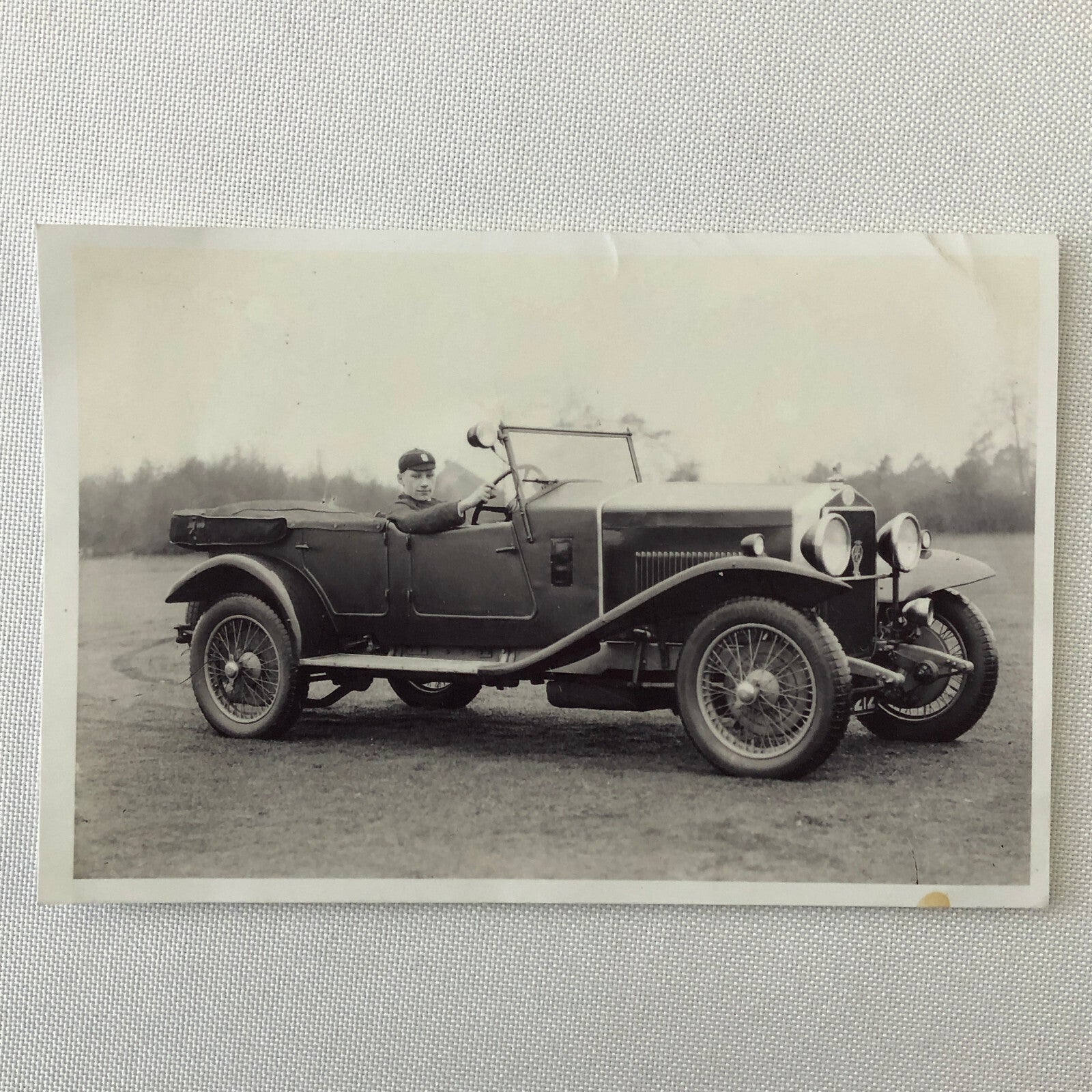 Lot of 7 Photo Photograph Prints - Vintage Car Autombile Esso Gas Station + 