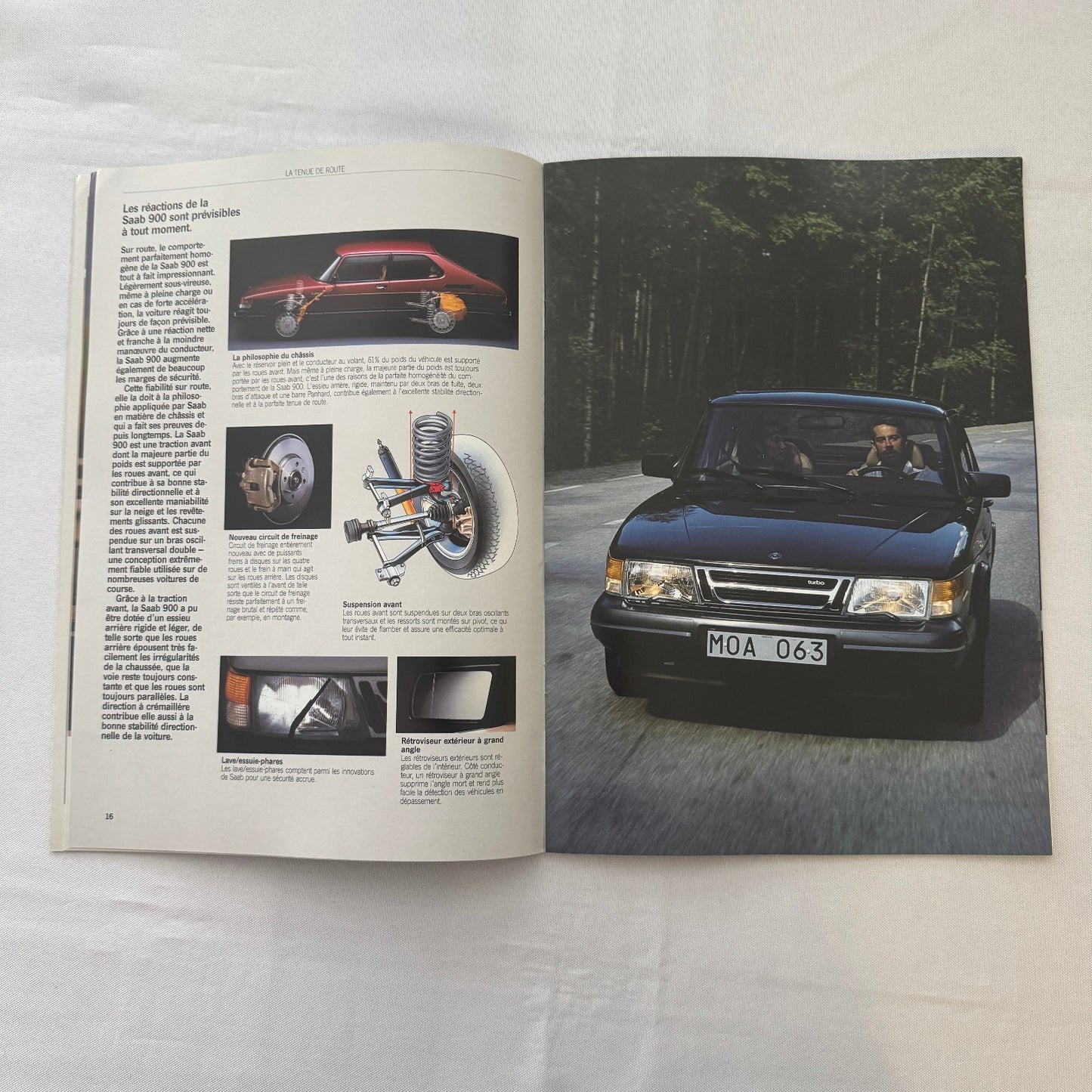 1988 Saab 900i 900 Turbo Car Sales Brochure Catalog Vintage FRENCH European