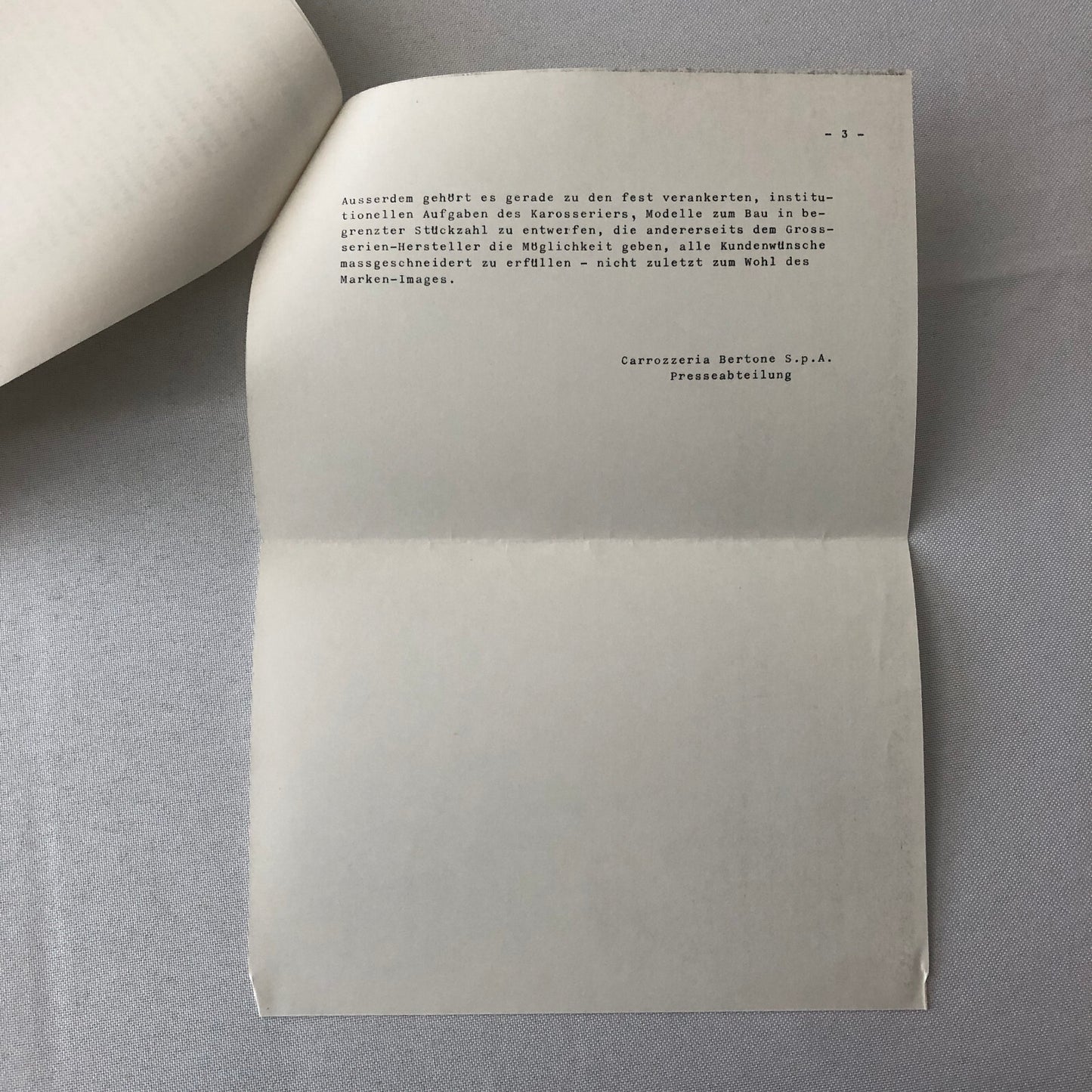 Fiat Bertone Ritmo Press Kit Cabriolet Convertible Photographs Brochure