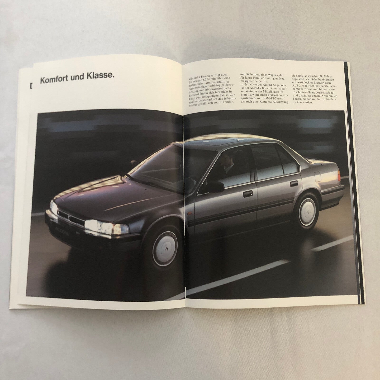1991 Honda Accord Sedan Car Sales Brochure Catalog GERMAN TEXT European