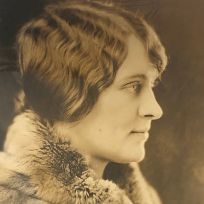 Press Photo Photograph Print Army Colonel Daughter Engagement 1924