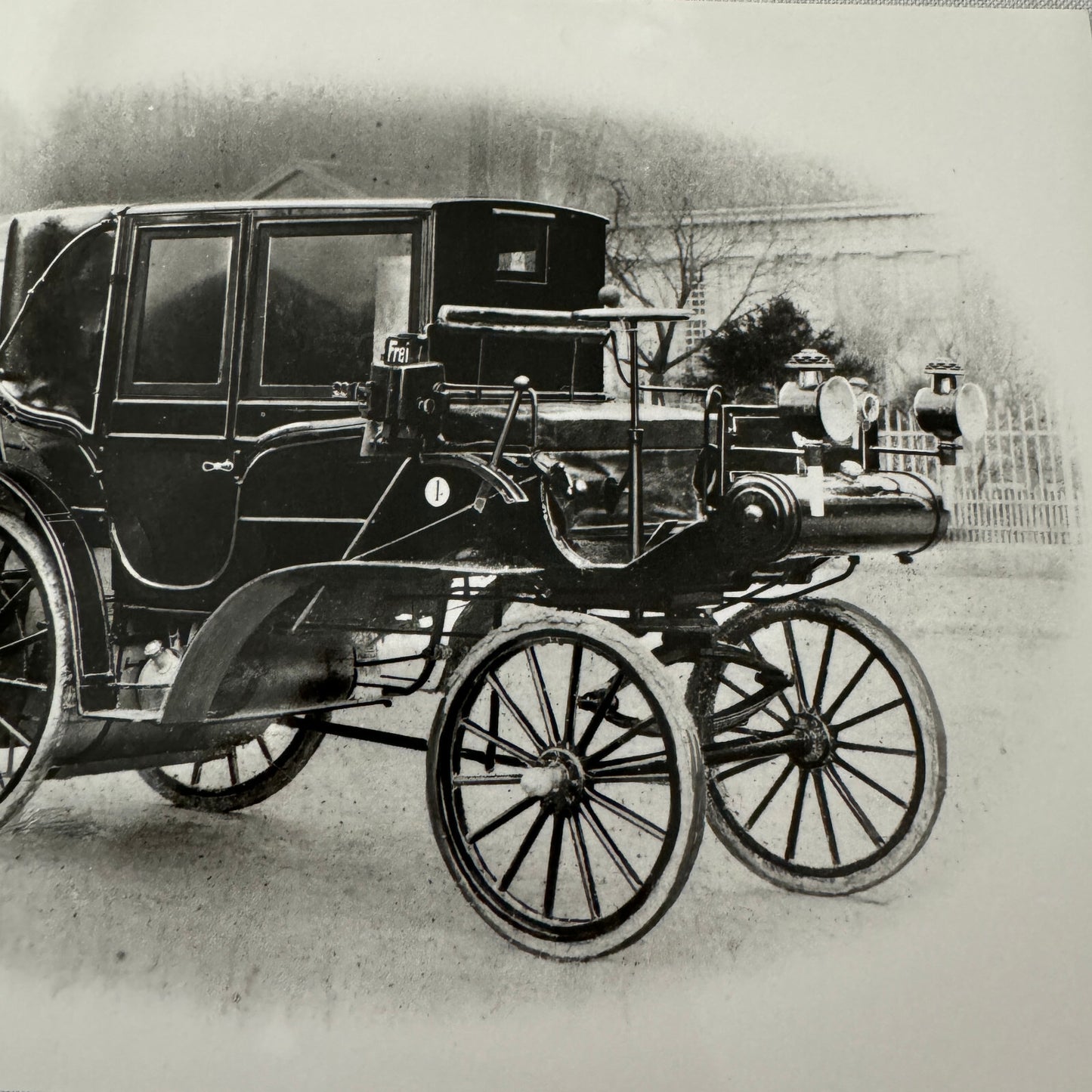 1896 Daimler Mercedes Benz Taxi Wagon Factory Press Photo 1996 ?