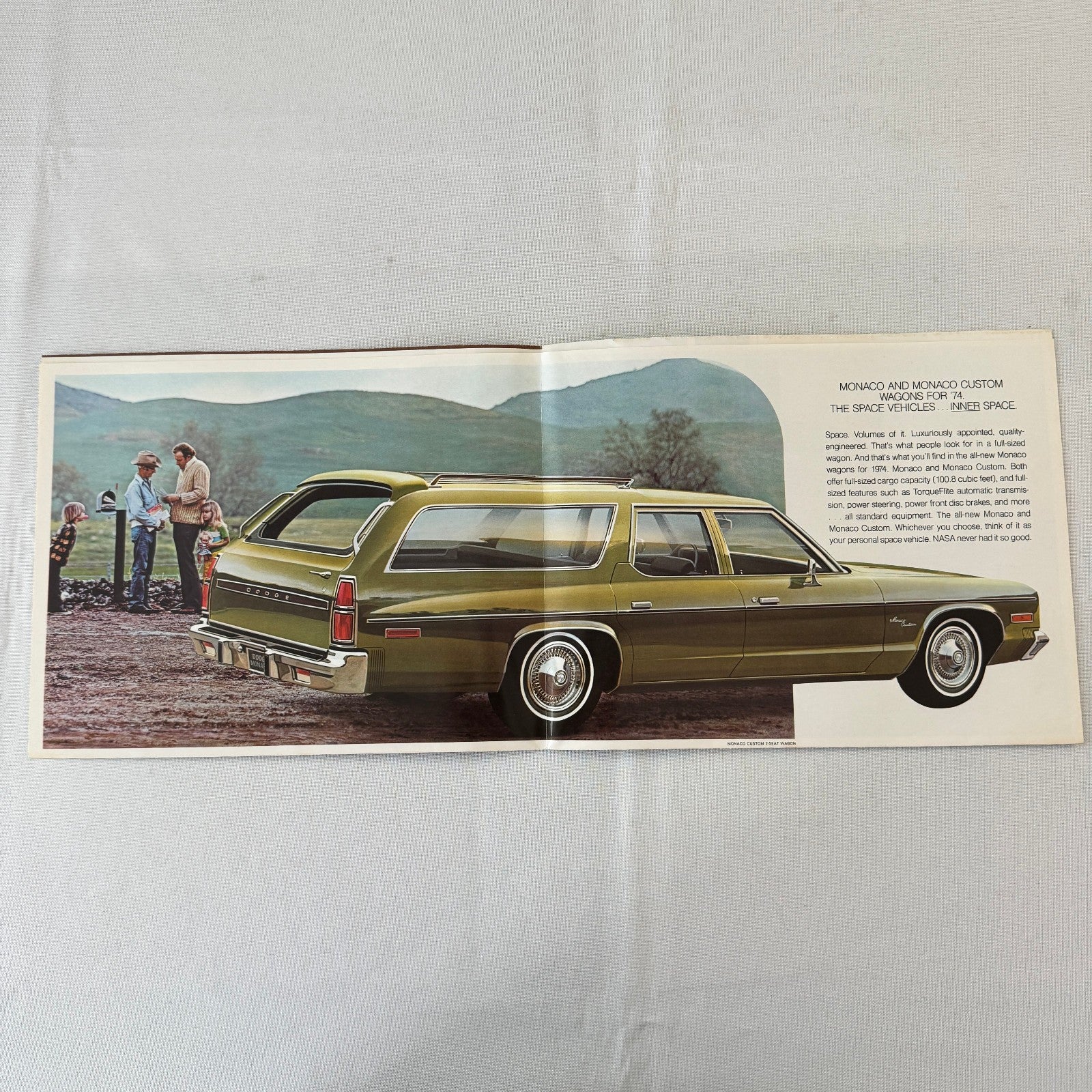 1974 Dodge Station Wagon Sales Brochure Monaco Coronet Custom Crestwood Brougham