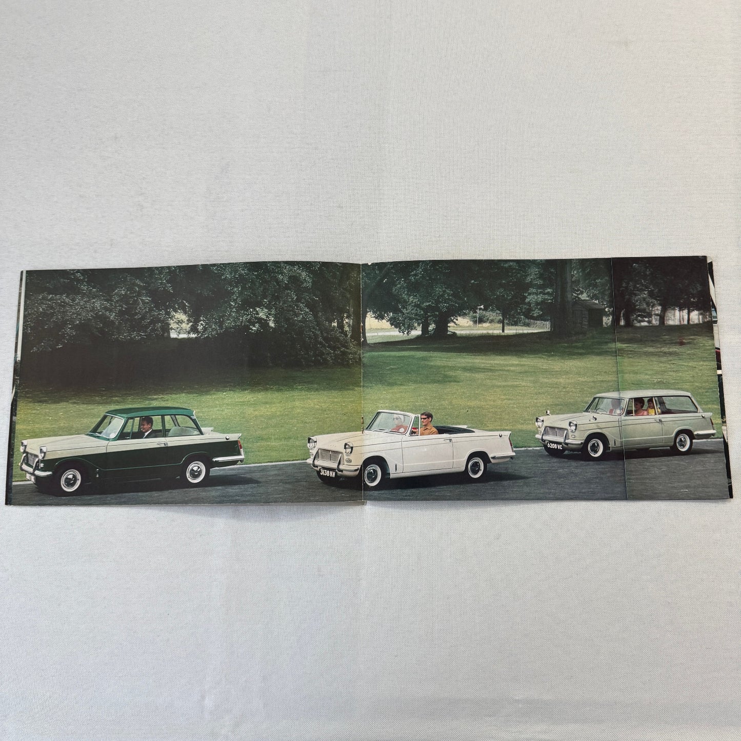 Triumph Herald 1200 Saloon Convertible Estate Wagon Car Sales Brochure Catalog