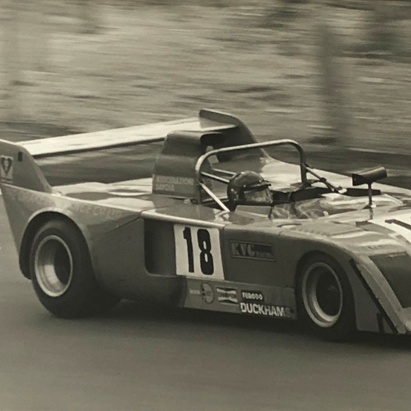 Vintage Racing Photo Photograph 1975 1000 KM de Dijon Chevron B31 Hart Car #18