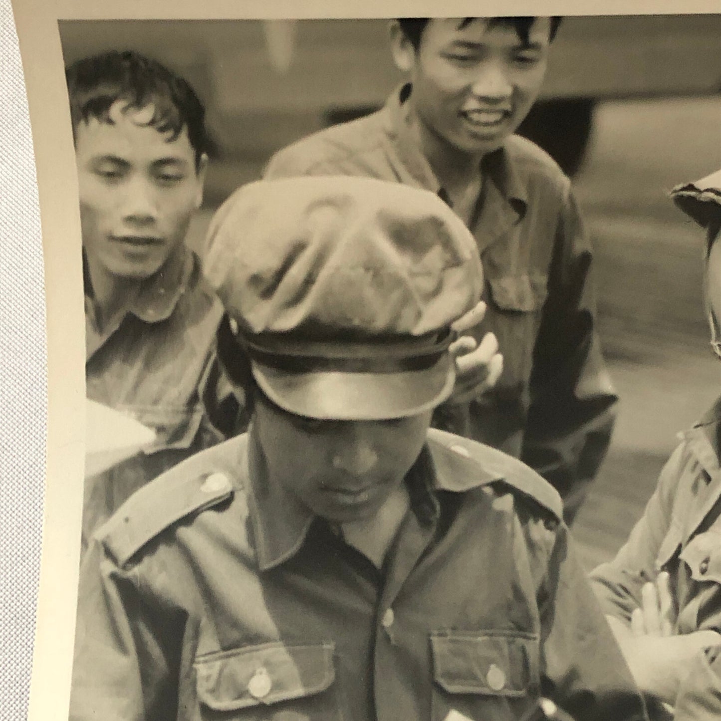 Vintage ABC News Press Photo Photograph Vietnamese Troop Laos Geraldo Rivera