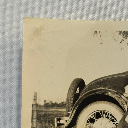 Vintage Car Automobile Photo Photograph Print Snapshot Couple Man Woman