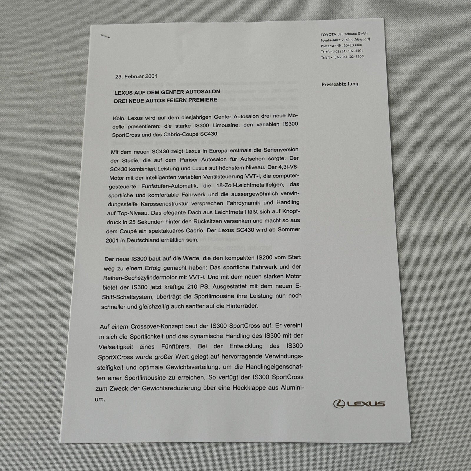 2001 Lexus Toyota Press Kit German Language SC430 Avensis Brochure