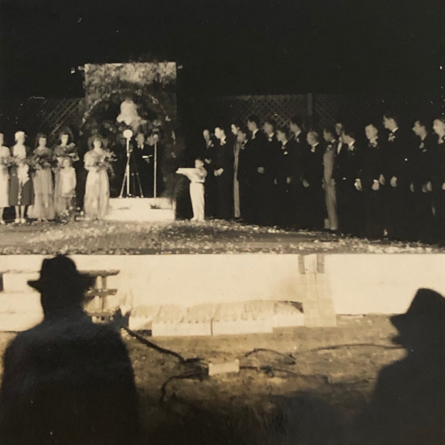 Press Photo Photograph Reverand Marries 16 Couples Wholesale Wedding Underwood