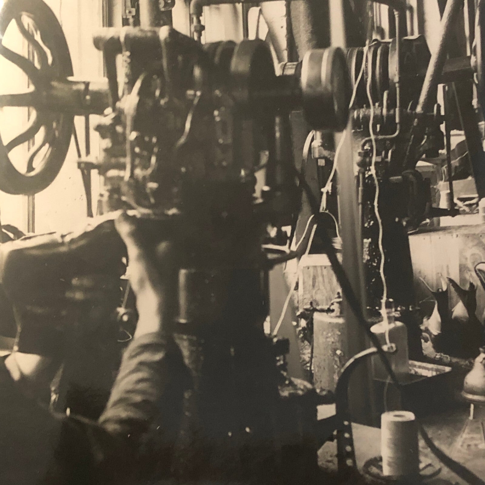 Press Photo Photograph Shoe Factory Machinery Underwood & Underwood