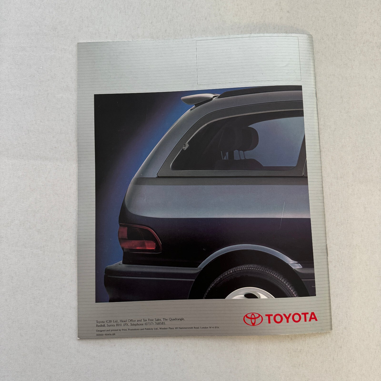 1990 Toyota Corolla 4WD Estate Previa Van Landcruiser Sales Brochure Catalog UK