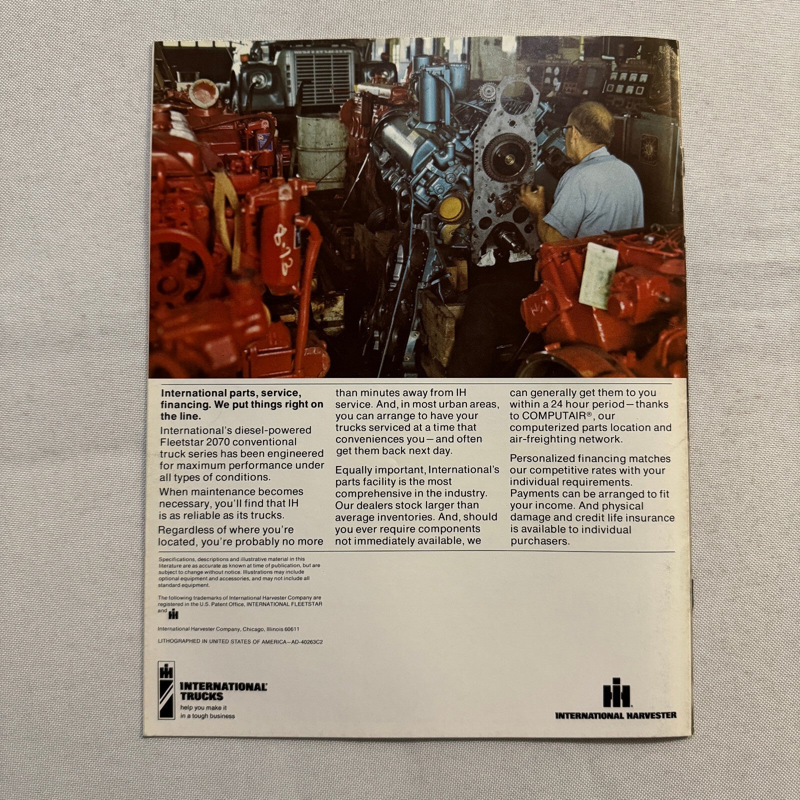 International Fleetstar 2070A Diesel Truck Sales Brochure Catalog Vintage