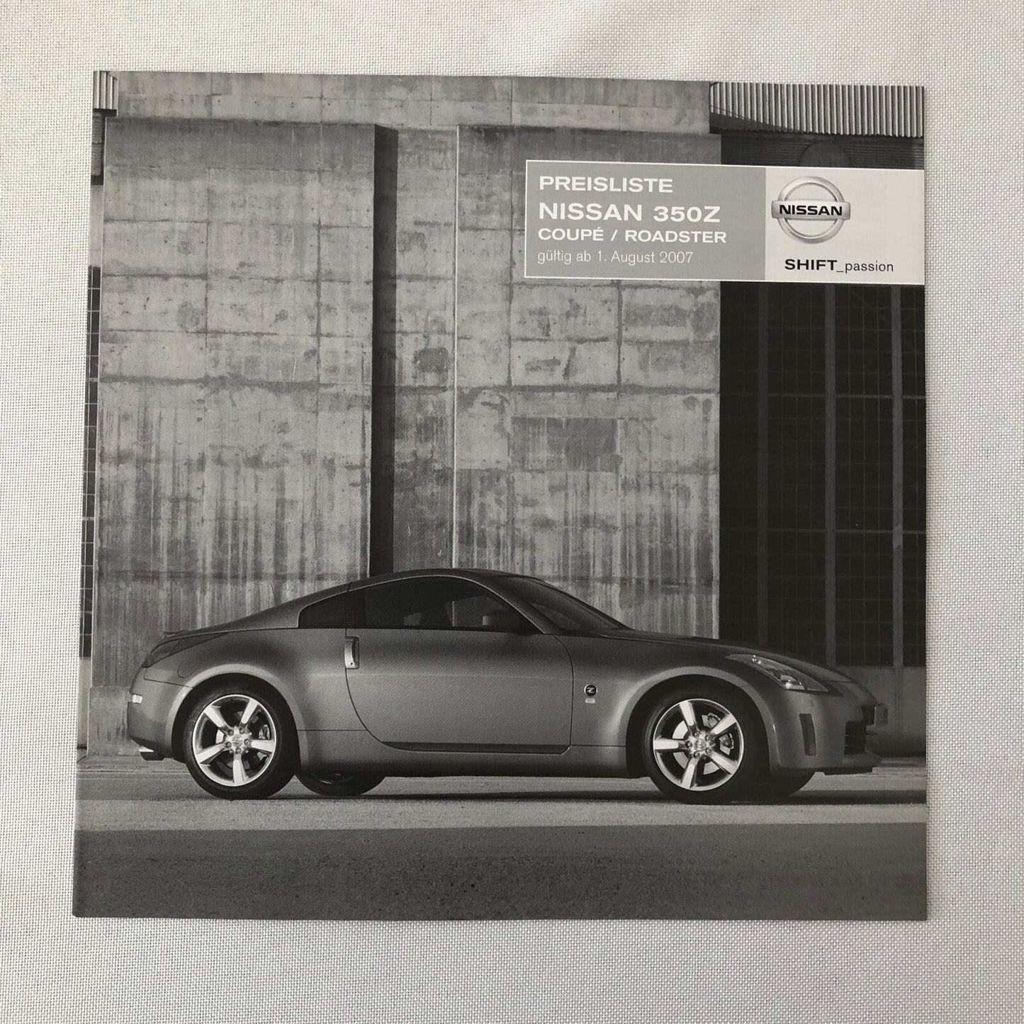 Nissan 350Z 350 Z Coupe and Roadster Car Sales Brochure Catalog GERMAN Text 2007