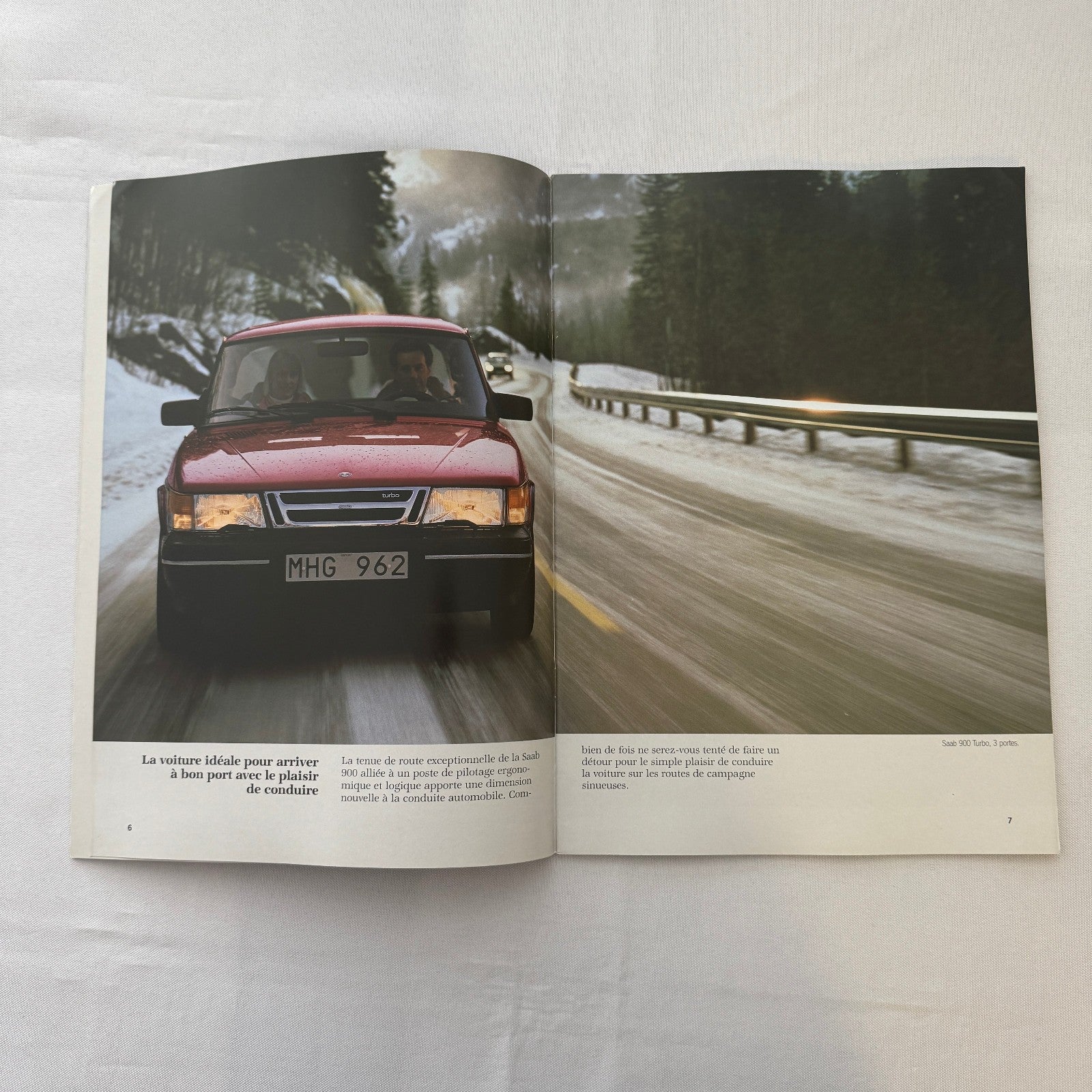 1988 Saab 900i 900 Turbo Car Sales Brochure Catalog Vintage FRENCH European