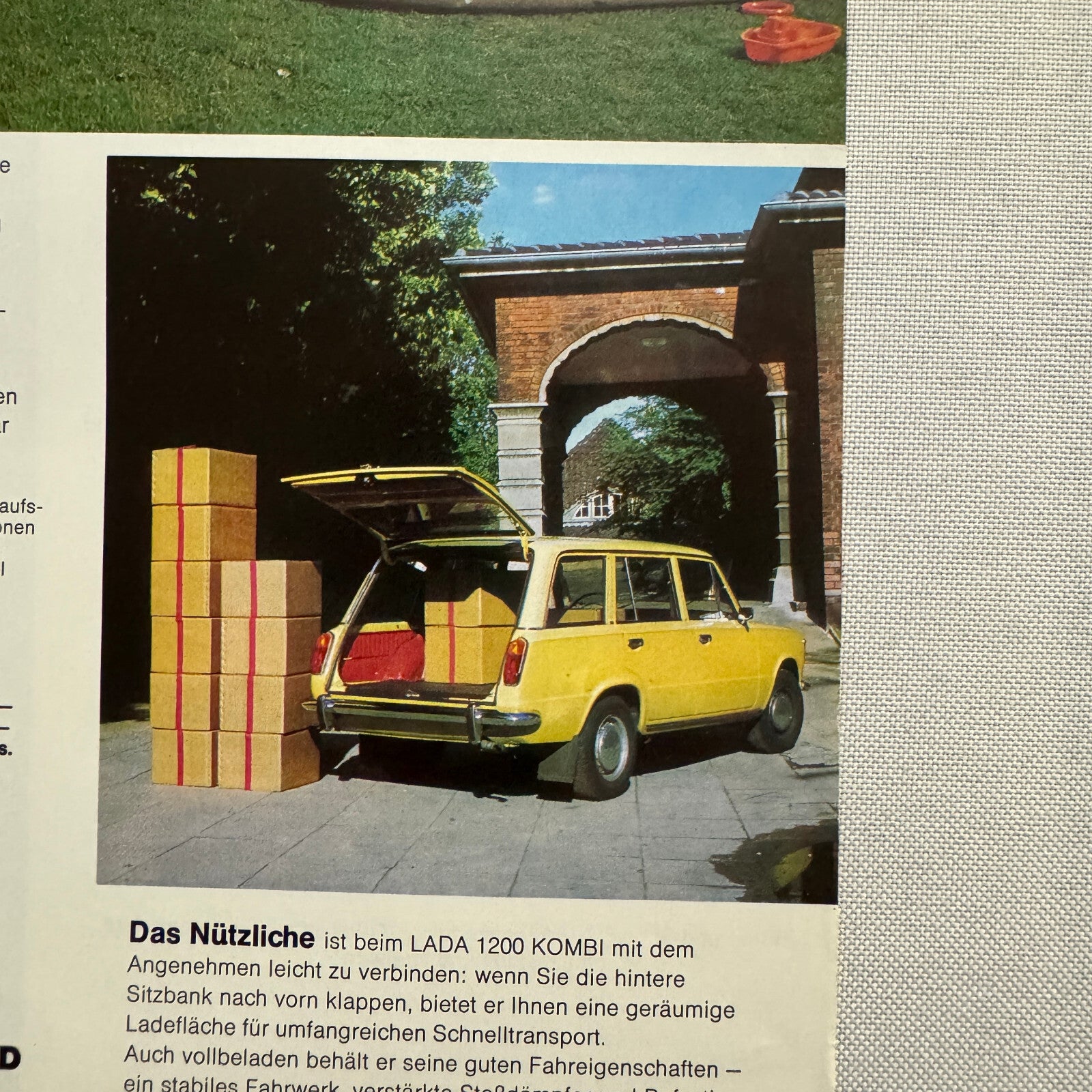 Lada 1200 Kombi Wagon Car Sales Brochure Catalog Advertising German Text Vintage
