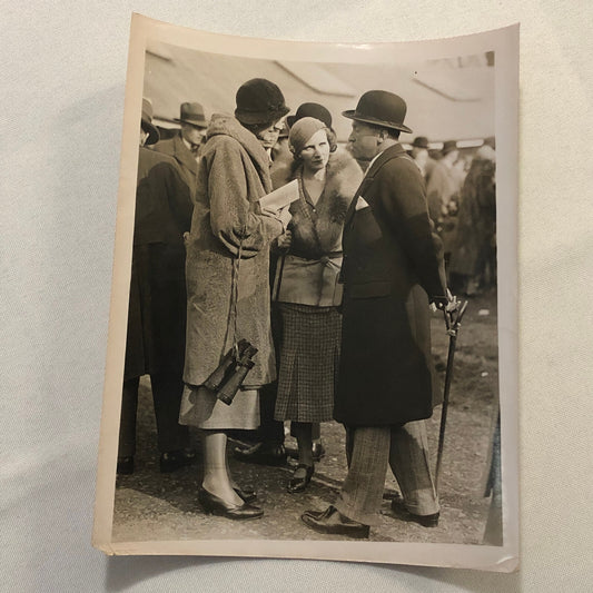 Press Photo Photograph Lincolnshire Horse Racing Spectators in Paddock 1933