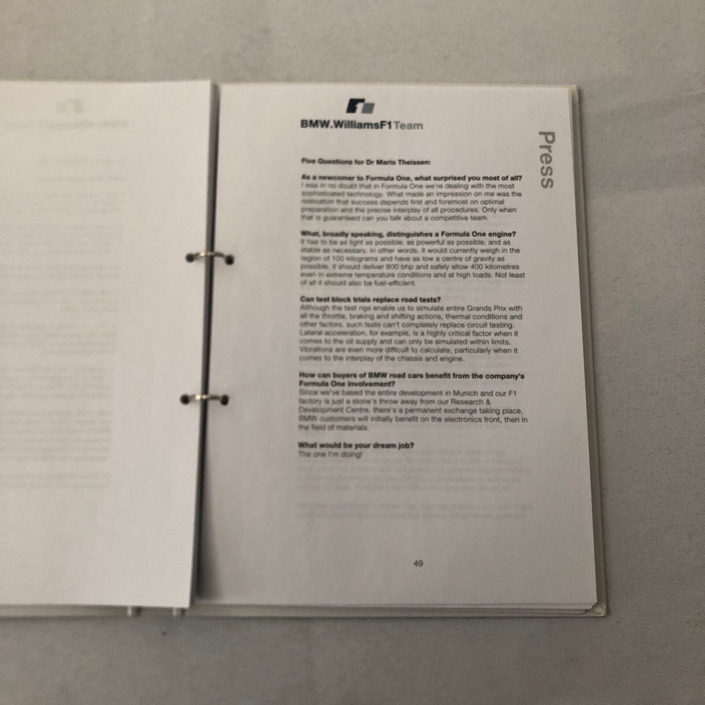 2001 BMW Williams F1 Press Kit Ralf Schumacher Juan Pablo Montoya Brochure