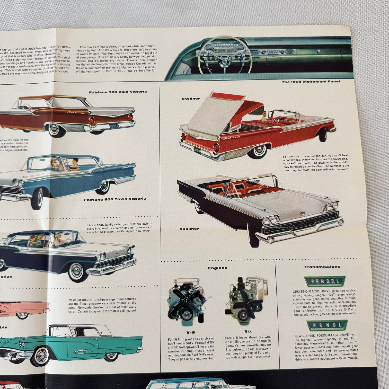 1959 Ford Car Sales Brochure Catalog Canadian Skyliner Sunliner Thunderbird +