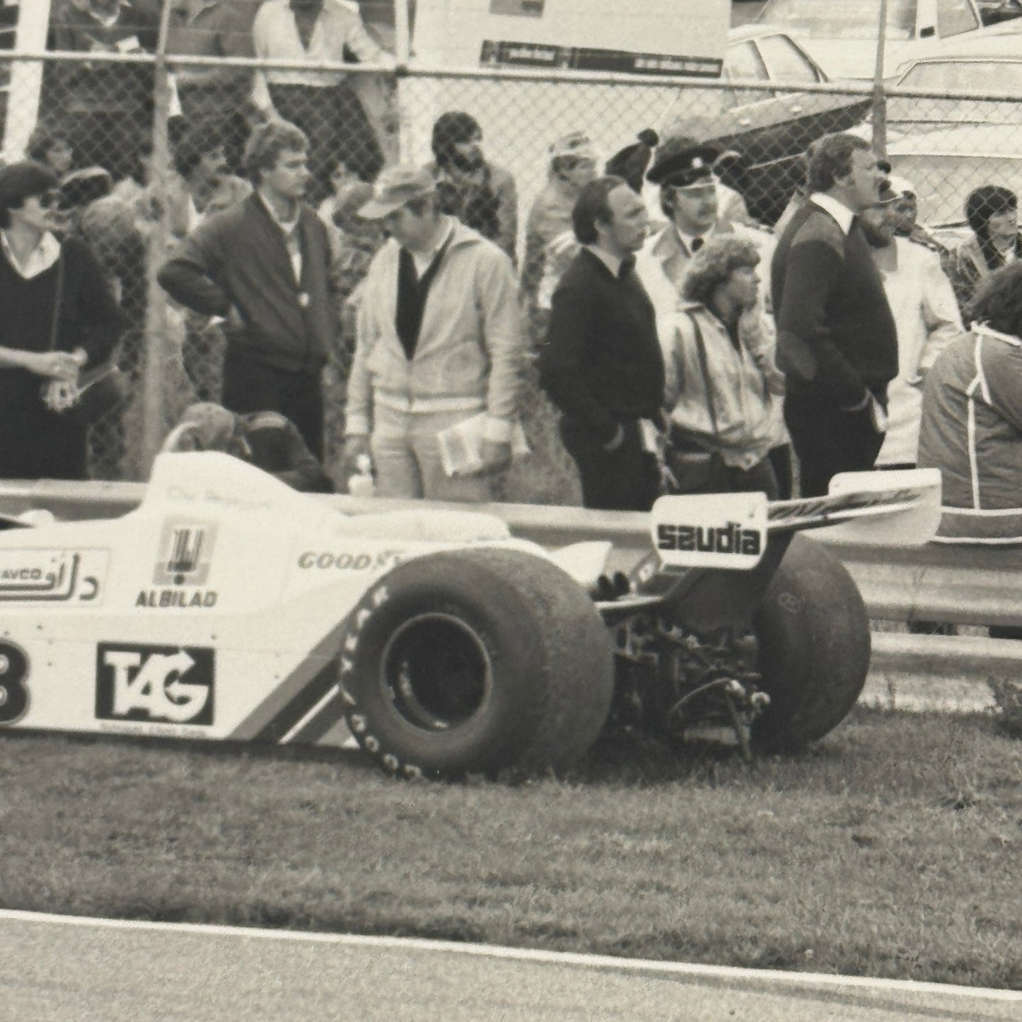 Clay Regazzoni Williams Grand Prix Car Crash Wreck Photo Photograph Vintage F1