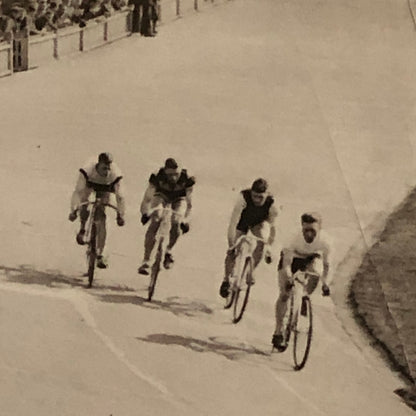 Press Photo Photograph Bicycle Racing Bike Race at Herne Hill Track 1932 UK ?