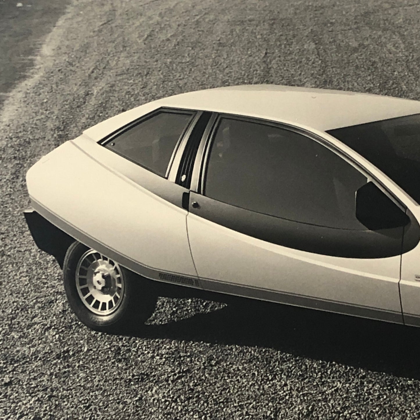 Ford Ghia Megastar II Prototype Concept Car Design Photo Photograph