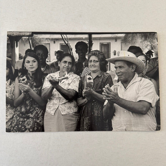 United Farmworkers Union Strike Labour Labor Canada Press Photo Photograph