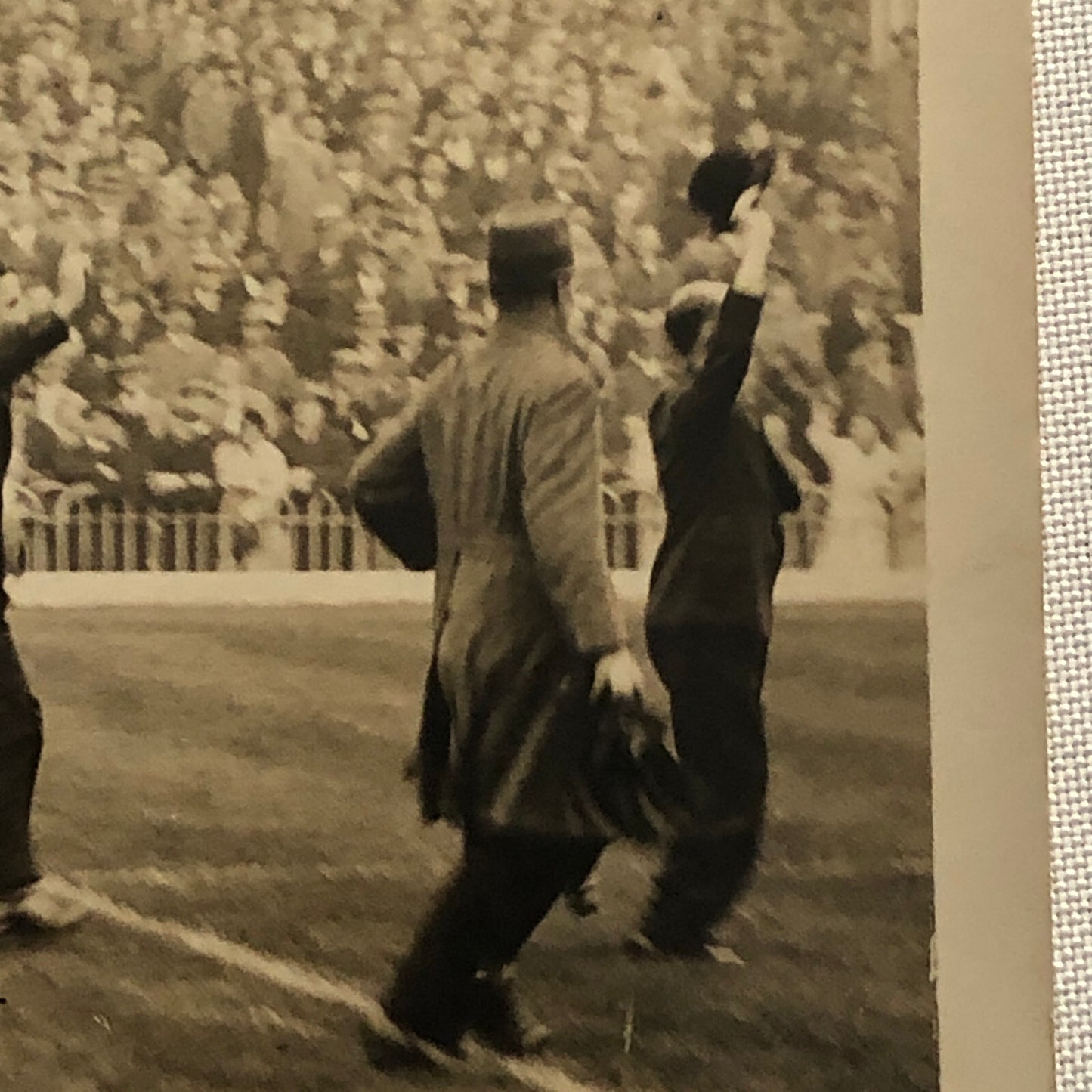 Press Photo Photograph Soccer Football 1933 Peruvian Team Arsenal v New Castle