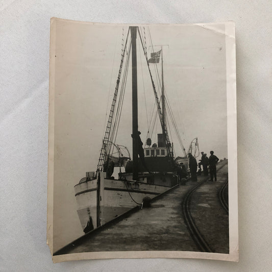 Press Photo Photograph Arctic Exploration Ship Aberdeen Cambridge University