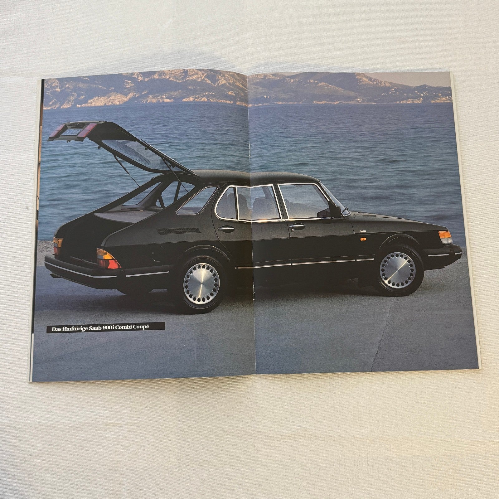Vintage Saab 900i Car Sales Brochure Catalog Saab 900 i GERMAN Text 1986 1987