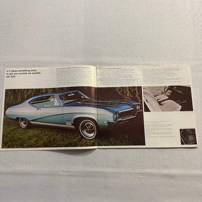 1968 Buick Sales Brochure Catalog GS400 GS350 Skylark Wildcat Electra Riviera +