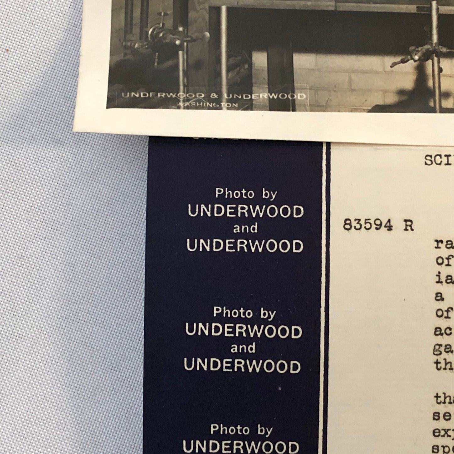 Press Photograph Photo Measuring Radioactive Material Bureau of Standards