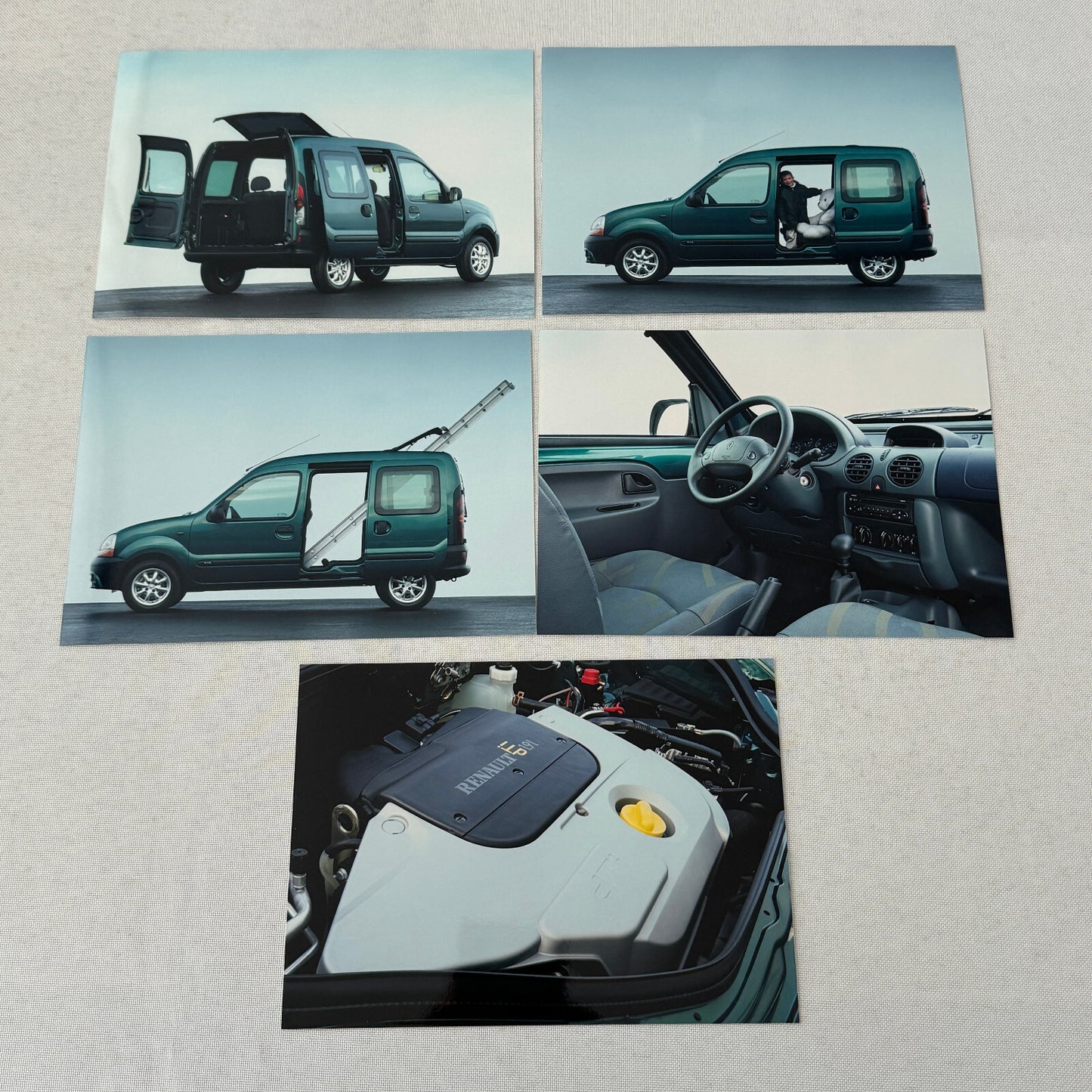 2000 Renault Kangaroo Press Kit with 35mm Photo Slides German Text European