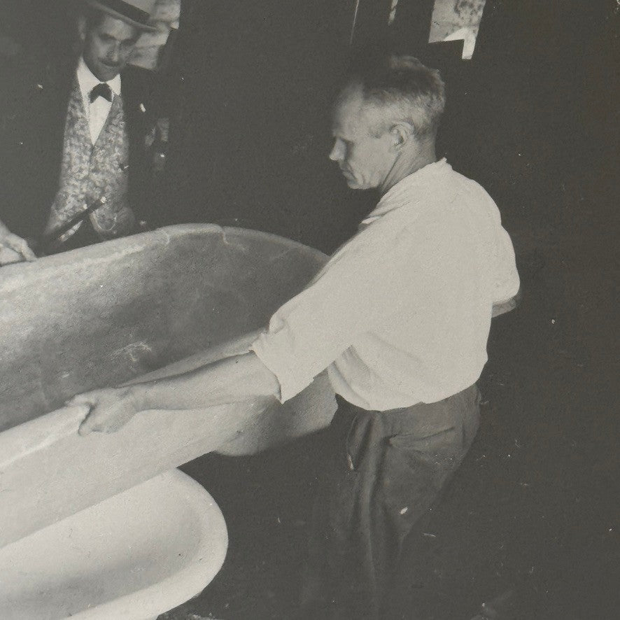 Vintage Press Photo Motor Boat Racing Bathtub Construction Photograph Print