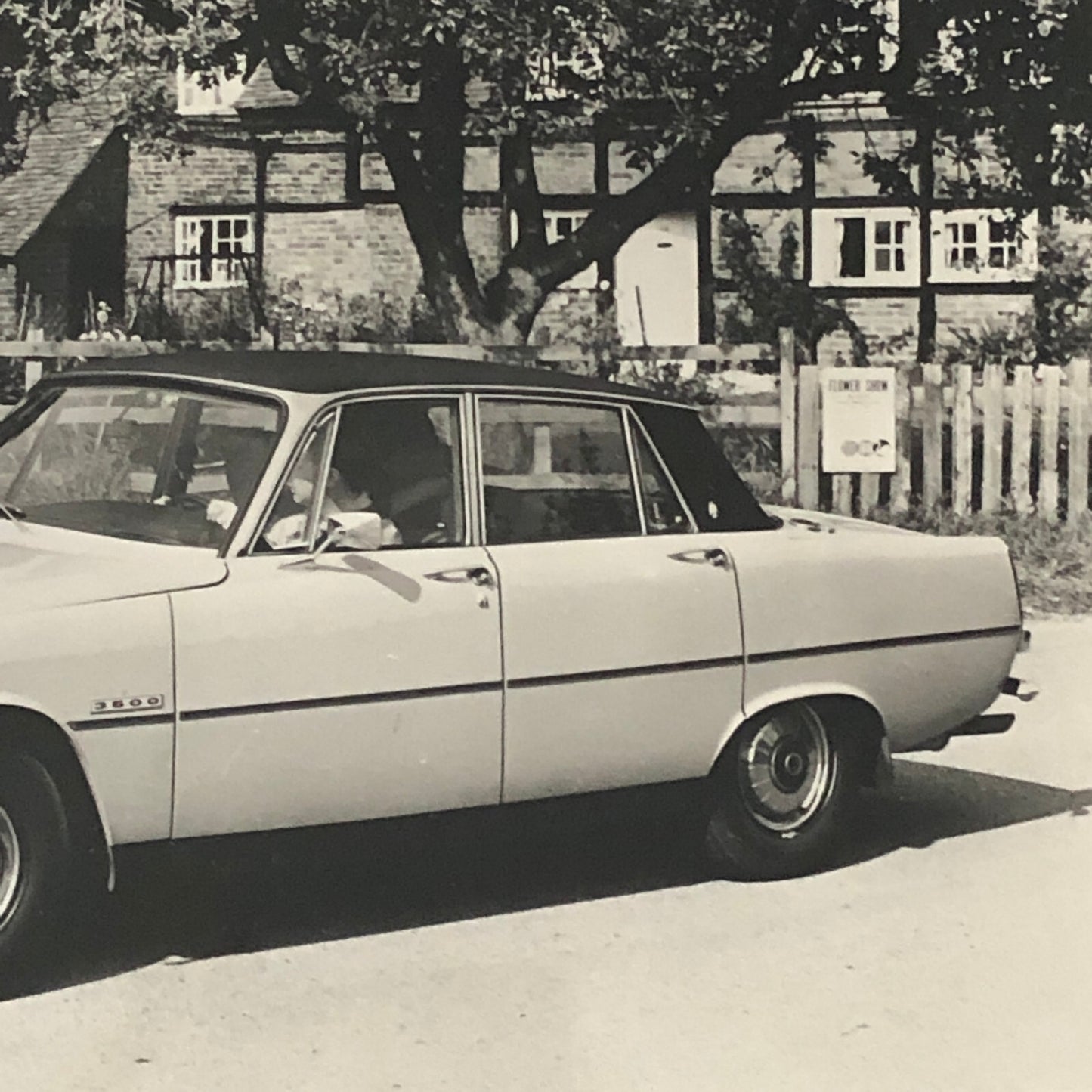 Vintage Rover 3500 Factory Press Photo Photograph Print