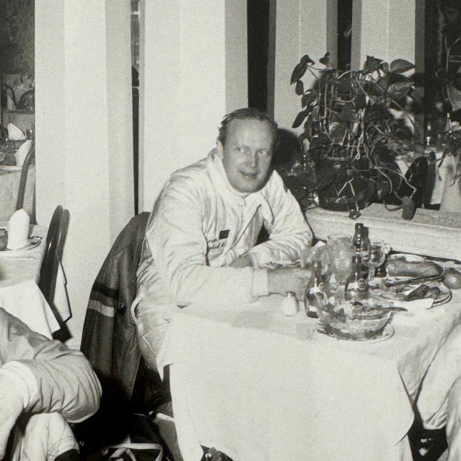 1980 Rallye Monte Carlo Press Photo Photograph DPPI Rally Drivers in Restaurant