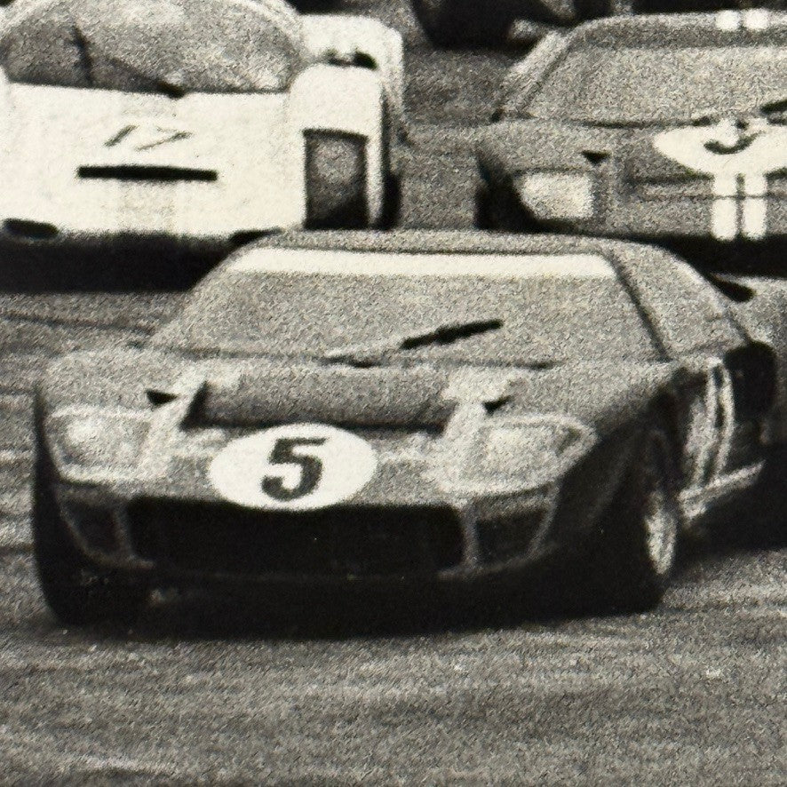 Vintage Racing Photo Ford GT40 Porsche