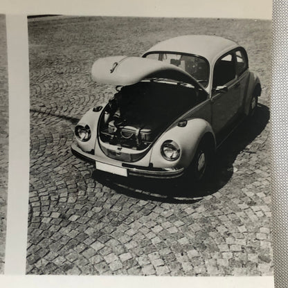 Vintage Volkswagen VW Beetle Factory Press Photo Photograph Print 1970