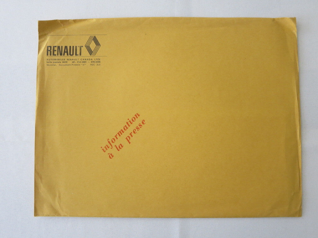1977 Renault 30TS Press Kit Brochure Photos 30 TS Car