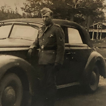 Vintage Photo Photograph Man in Military Uniform with Classic Car Tag AL22SM2