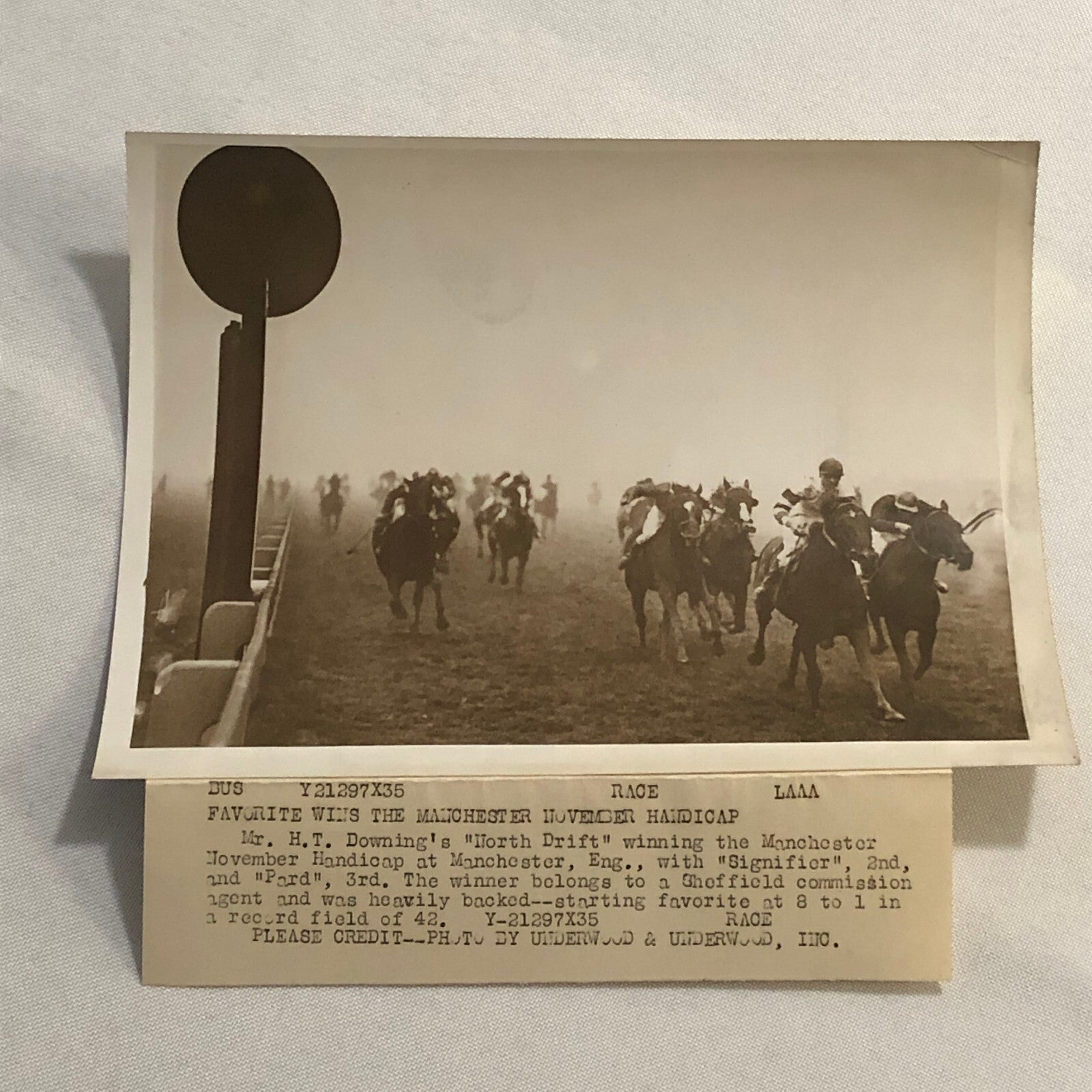 Press Photo Photograph Manchester Horse Racing Race Underwood & Underwood Photo