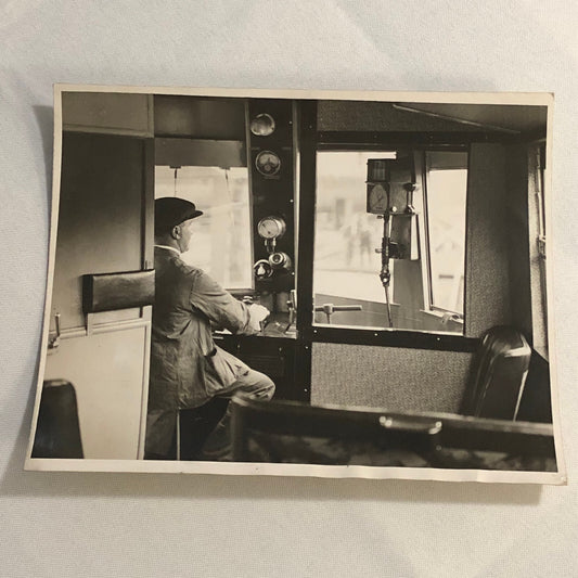 Press Photo Photograph Armstrong Whitworth Railbus Train London Streamline 1933