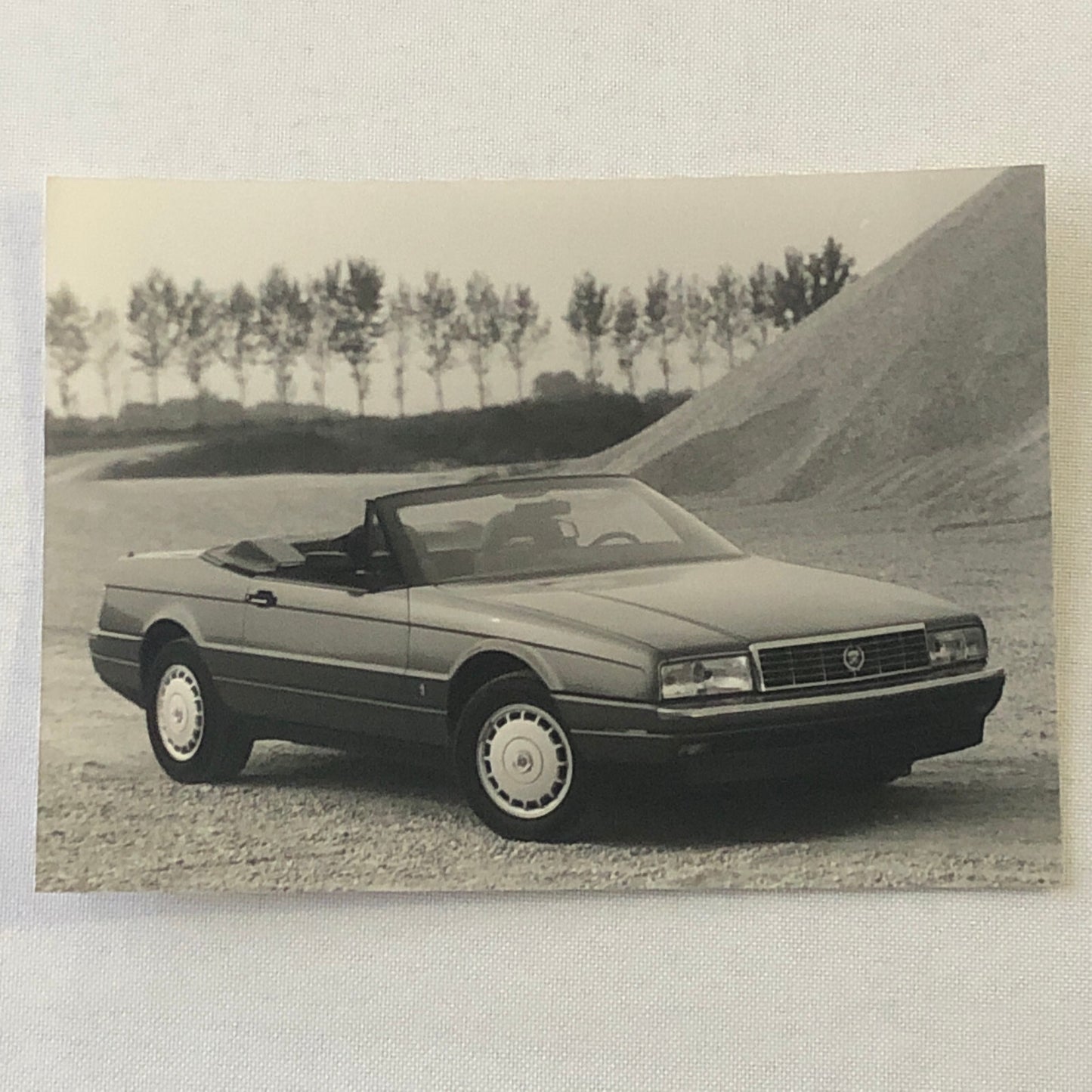 1988 Pininfarina Press Kit Ferrari F40 Lancia Thema Wagon Cadillac Allante