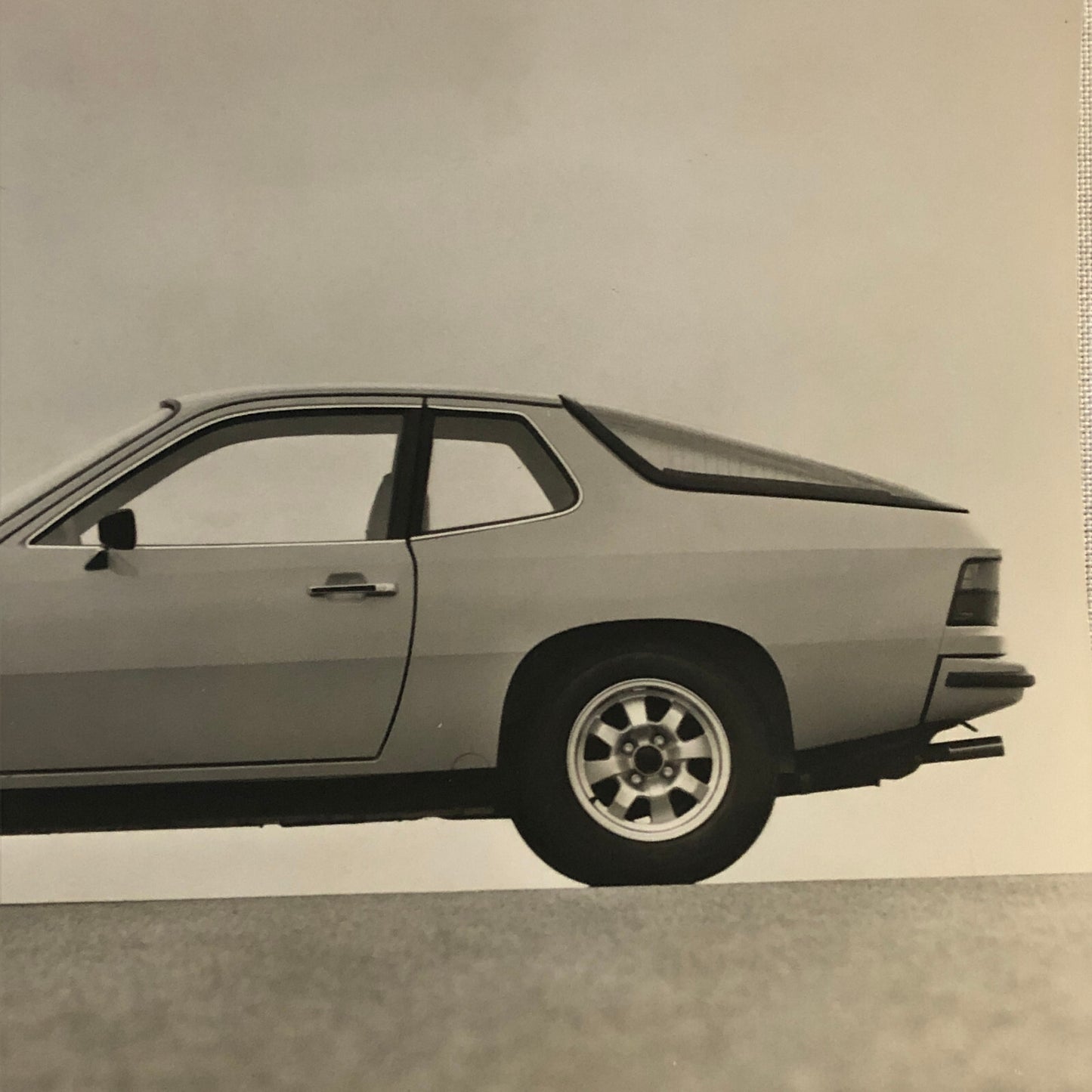 Vintage Porsche 924 Coupe Factory Werkfoto Press Photo Photograph